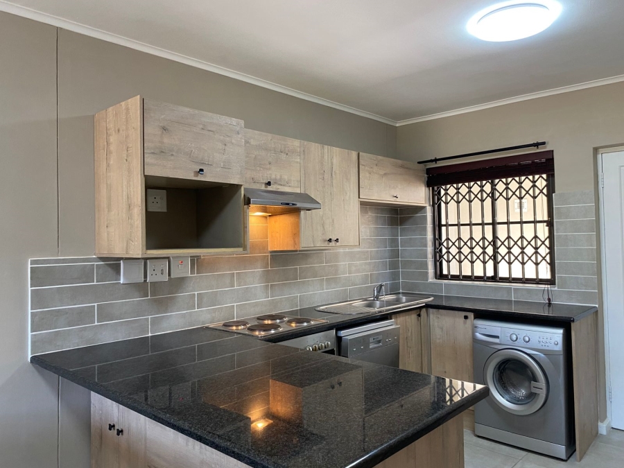 To Let 2 Bedroom Property for Rent in Rondebosch Western Cape